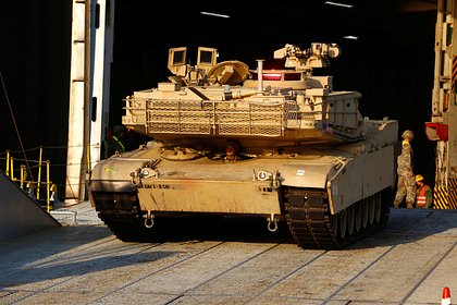       Abrams  